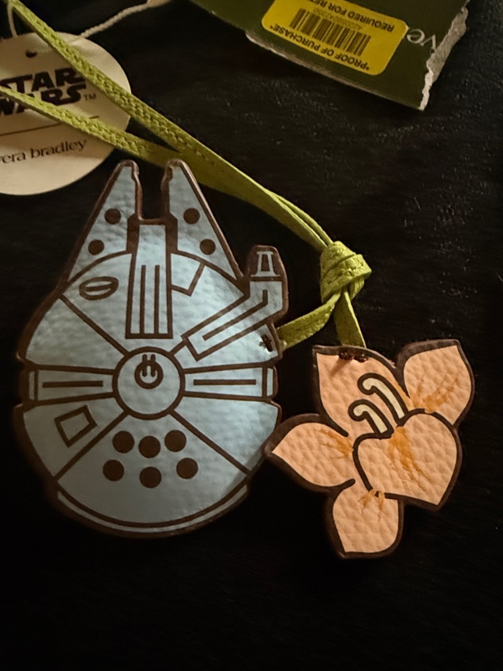 Vera Bradley Star Wars millennial  falcon bag, charm, new with tags - Picture 4 of 5